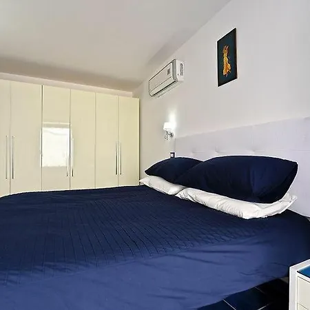 Sunshine House