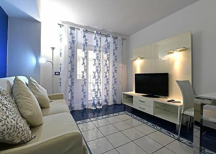 Sunshine House بيت للعطل سورينتو