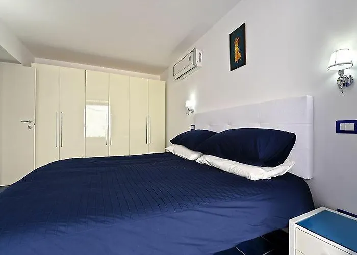 Sunshine House